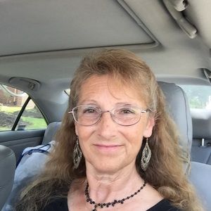 Meet your Posher, Paula